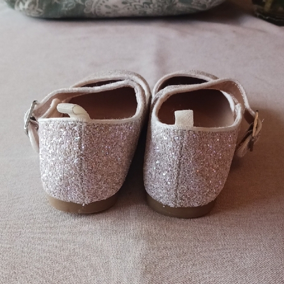 H&M Silver Dress Shoes Mary Jane Style - Picture 3 of 4